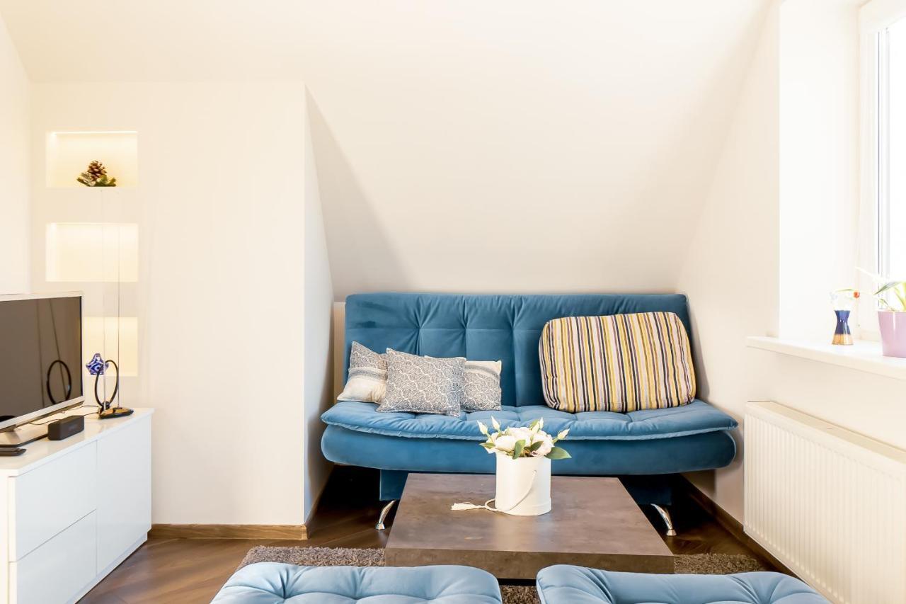 Stylish, Modern Apartment Near Vilnius Old Town Exterior photo